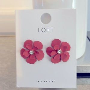 Loft flower earrings